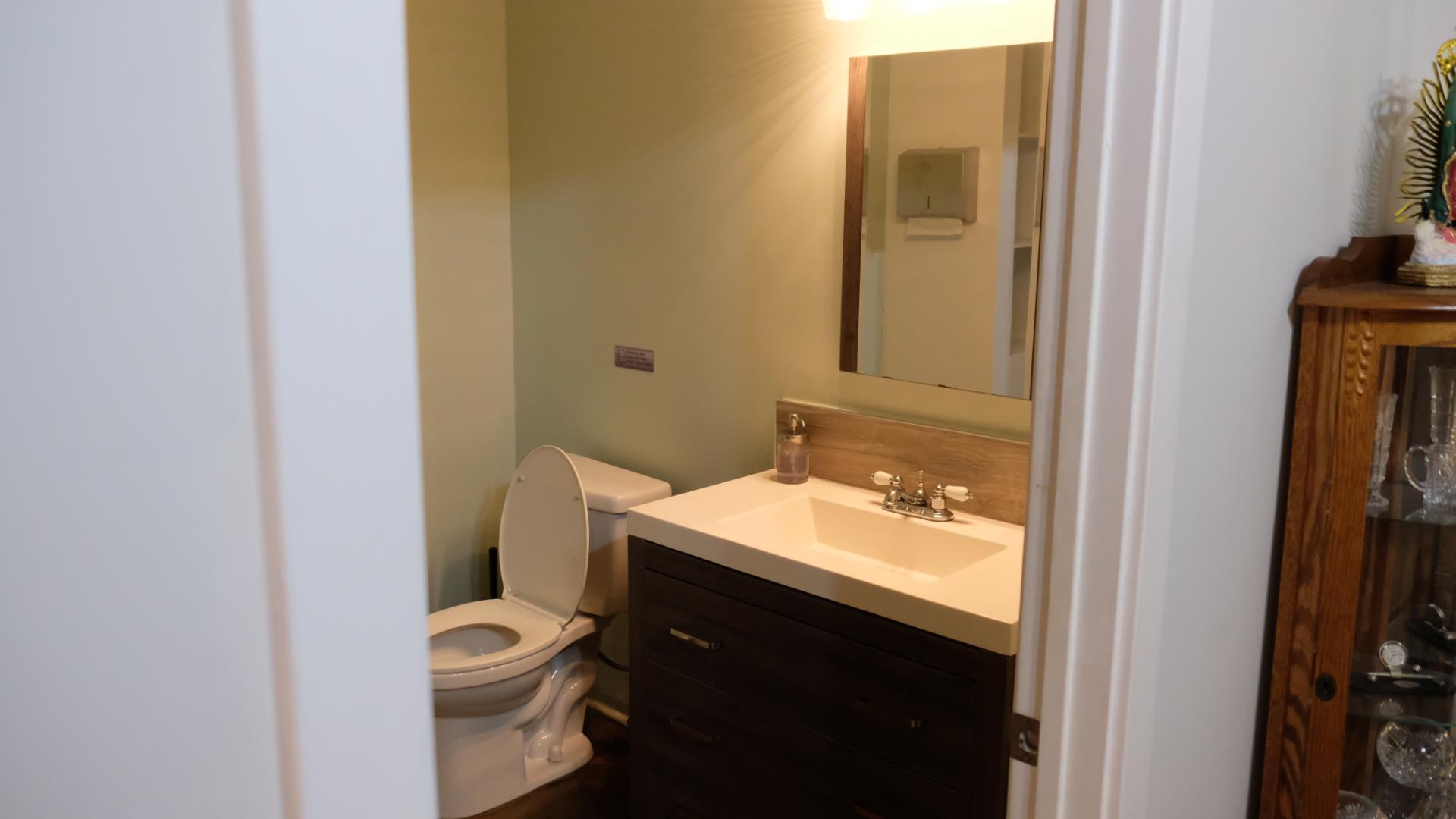 Bathroom mirror for my bathroom set