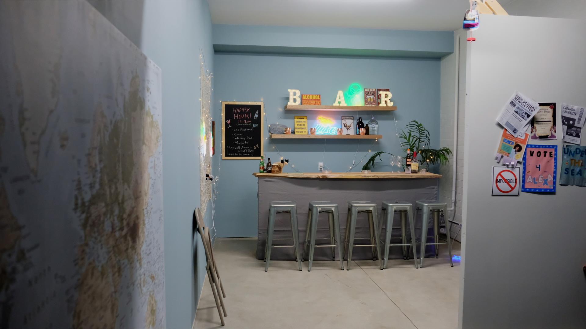 Bar Movie Set in Los Angeles Film Locations